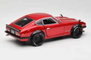Datsun 240Z S30 Rood Maisto 1:18 32611 Metaal — afbeelding 3 van 8