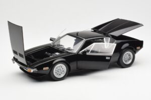 De Tomaso Pantera Zwart Kyosho 1:18 08851BK Metaal — afbeelding 2 van 8