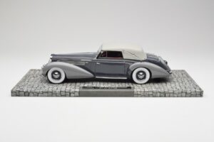Delage D8 120 Cabriolet Grijs & Donkergrijs Minichamps 1:18 107115134 Metaal — afbeelding 3 van 6