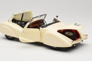 Delahaye Cabriolet Crème Guiloy 1:18 68580 Metaal — afbeelding 5 van 8