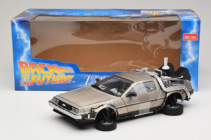 DeLorean DMC-12 Back to the Future Time Machine Sun Star 1:18 2710 Metaal — afbeelding 6 van 6