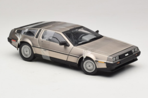 DeLorean DMC-12 Zilver Sun Star 1:18 2703 Metaal — afbeelding 4 van 6