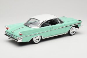 DeSoto Adventurer Groen American Mint 1:18 92738 Metaal — afbeelding 3 van 8