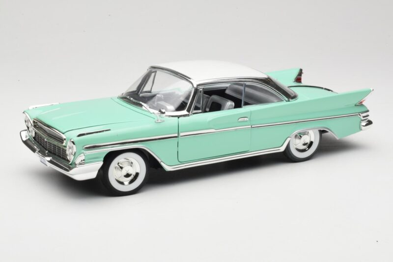 DeSoto Adventurer Groen American Mint 1:18 92738 Metaal