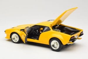 De Tomaso Pantera Geel Hot Wheels 1:18 27809 Metaal — afbeelding 5 van 8