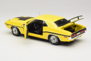 Dodge Challenger R/T NCIS TV Series Car Greenlight 1:18 12845 Metaal — afbeelding 5 van 8