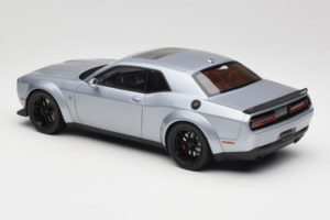 Dodge Challenger SRT Hellcat Redeye Zilver GT Spirit 1:18 GT226 Hars — afbeelding 5 van 6