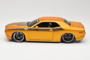 Dodge Challenger Concept Goud Maisto 1:18 31320 Metaal — afbeelding 4 van 8