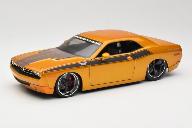 Dodge Challenger Concept Goud Maisto 1:18 31320 Metaal