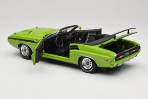 Dodge Challenger Cabriolet Groen Greenlight 1:18 12803-06G Metaal — afbeelding 5 van 8