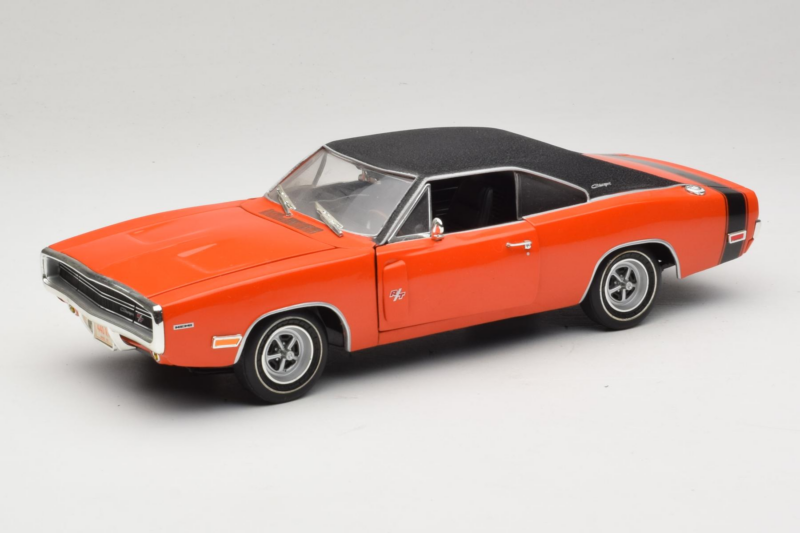 Dodge Charger R/T Oranje & Zwart American Muscle 1:18 39314 Metaal