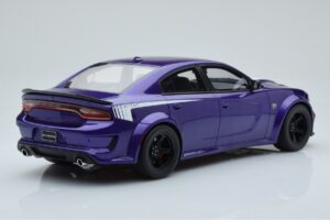 Dodge Charger Super Bee Paars GT Spirit 1:18 GT895 Hars — afbeelding 2 van 6