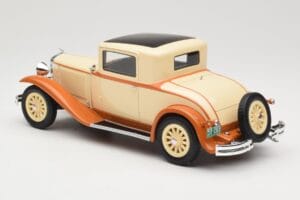 Dodge Eight DG Coupe Beige BoS Models 1:18 BOS289 Hars — afbeelding 5 van 6
