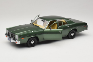 Dodge Monaco Groen Hunter GreenLight 1:18 19045 Metaal — afbeelding 2 van 8
