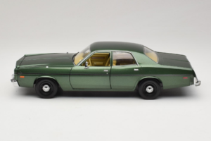 Dodge Monaco Groen Hunter GreenLight 1:18 19045 Metaal — afbeelding 4 van 8