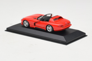 Dodge Viper RT/10 Cabriolet Rood Minichamps 1:43 430144032 Metaal — afbeelding 3 van 4