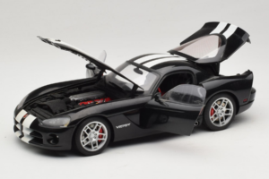 Dodge Viper SRT-10 Coupe Zwart AUTOart 1:18 71712 Metaal — afbeelding 2 van 8