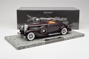Duesenberg SJN Convertible Coupe Bordeaux Minichamps 1:18 107150331 Metaal — afbeelding 2 van 6