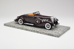Duesenberg SJN Convertible Coupe Bordeaux Minichamps 1:18 107150331 Metaal — afbeelding 6 van 6