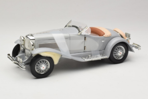 Duesenberg SJ Gary Cooper's Movie Car ERTL 1:18 7963 Metaal