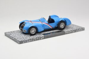 Ecurie Bleue Delahaye Type 145 V12 R. Dreyfus Coupe du Million Montlhery 1937 Minichamps 1:18 107116100 Metaal