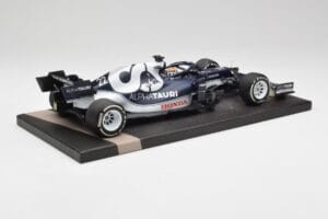 AlphaTauri AT02 #22 Y. Tsunoda Bahrain GP 2021 Minichamps 1:18 117210122 Metaal — afbeelding 3 van 6