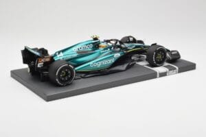 Aston Martin AMR23 #14 F. Alonso 3rd Place Saudi Arabian GP 2023 Minichamps 1:18 117230214 Metaal — afbeelding 3 van 7