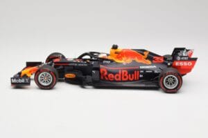 Aston Martin Red Bull Racing RB15 #33 M. Verstappen F1 2019 Minichamps 1:18 110190033 Metaal — afbeelding 3 van 7
