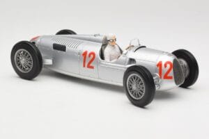 Auto Union Type C #12 H. Stuck Hungarian GP Budapest 1936 Minichamps 1:18 155361012 Metaal — afbeelding 4 van 6