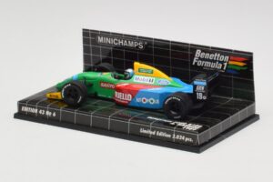 Benetton Ford B188 #19 A. Nannini Race Car 1988 Minichamps 1:43 400890119 Metaal — afbeelding 3 van 4