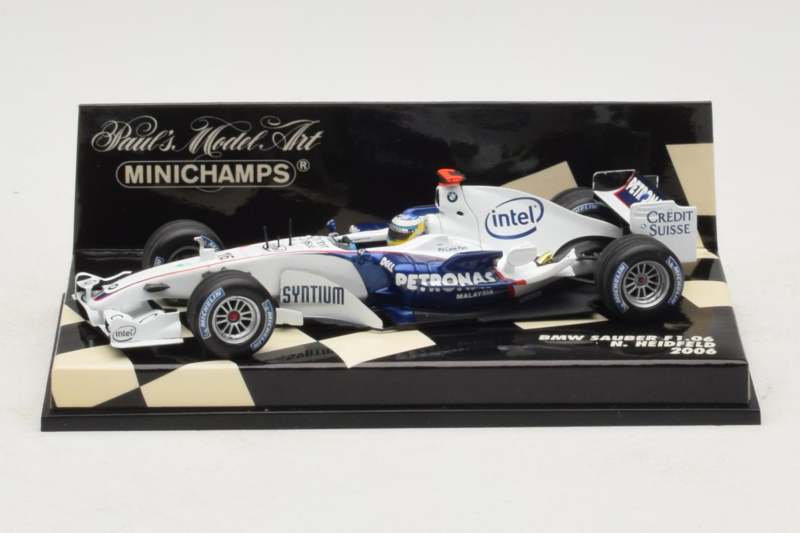 BMW Sauber F1.06 #16 N. Heidfeld BMW Sauber F1 Team 2006 Minichamps 1:43 400060016 Metaal
