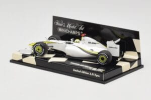 Brawn GP Mercedes BGP001 #22 J. Button Showcar 2009 Minichamps 1:43 400090092 Metaal — afbeelding 3 van 5