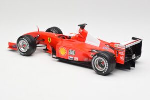Ferrari F2001 #1 M. Schumacher F1 World Champion 2001 Rood Hot Wheels 1:18 50202 Metaal — afbeelding 5 van 6