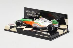 Force India Mercedes VJM02 #21 G. Fisichella Showcar 2009 Minichamps 1:43 400090091 Metaal — afbeelding 3 van 5