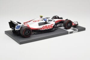 Haas VF-22 #47 M. Schumacher Brazilian GP 2022 Minichamps 1:18 117222147 Hars — afbeelding 3 van 7