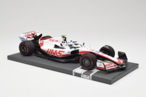 Haas VF-22 #47 M. Schumacher British GP 2022 Minichamps 1:18 117221047 Hars — afbeelding 4 van 7