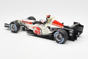 Honda Racing Team RA106 #11 R. Barrichello F1 2006 Minichamps 1:18 100060011 Metaal — afbeelding 5 van 6