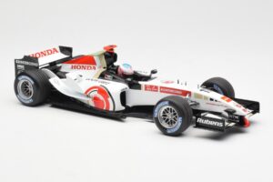 Honda RA106 Honda Racing Team R. Barrichello F1 Showcar 2006 Minichamps 1:18 08MF1-06B-CRB18 Metaal — afbeelding 4 van 6