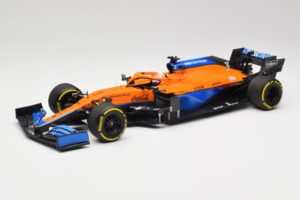 McLaren MCL35M #3 D. Ricciardo Bahrain GP 2021 Minichamps 1:18 530211803 Metaal