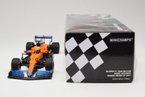McLaren MCL35M #3 D. Ricciardo Italian GP Winner 2021 Minichamps 1:18 530213303 Hars — afbeelding 6 van 7