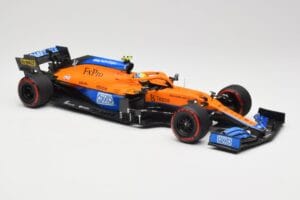 McLaren MCL35M #4 L. Norris Pole Position Russian GP 2021 Minichamps 1:18 530213404 Metaal — afbeelding 4 van 7
