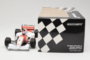 McLaren Ford MP4/8 #7 M. Andretti European GP 1993 Minichamps 1:18 530931827 Hars — afbeelding 7 van 7