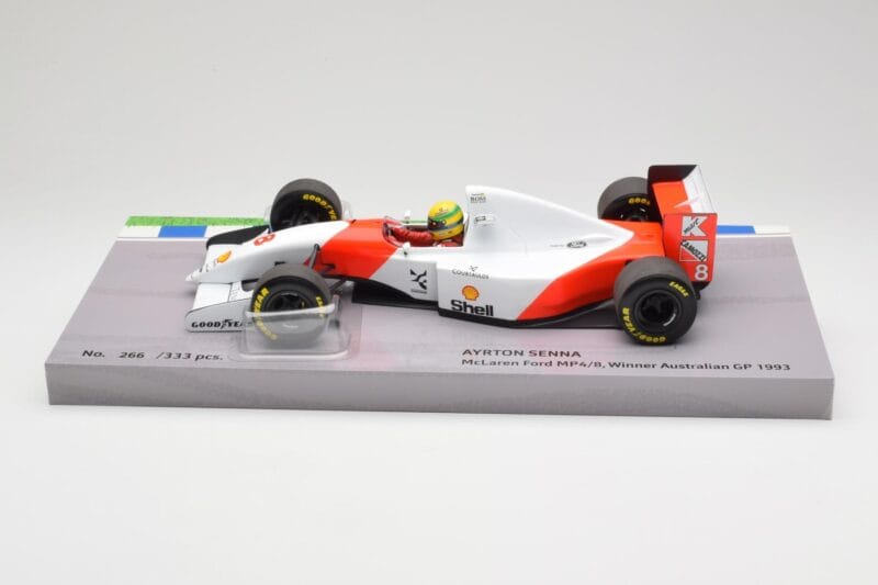 McLaren Ford MP4/8 #8 A. Senna Winner Australian GP 1993 Minichamps 1:18 543933838 Metaal
