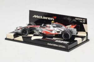 McLaren Mercedes MP4-23 #23 H. Kovalainen Showcar 2008 Minichamps 1:43 530084393 Metaal — afbeelding 3 van 5