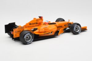 McLaren Mercedes MP4-20 G. Paffett F1 Test Car 2006 Minichamps 1:18 B66962342 Metaal — afbeelding 2 van 6