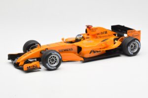 McLaren MP4-20 Mercedes P. de la Rosa Interim Test Car 2006 Minichamps 1:18 530061894 Metaal