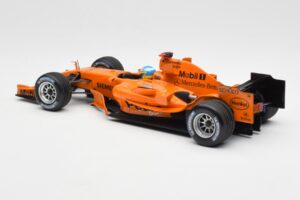 McLaren Mercedes MP4-20 P. de la Rosa F1 Test Car 2006 Minichamps 1:18 PEDRO001 Metaal — afbeelding 5 van 6