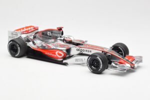 McLaren MP4-21 Mercedes #4 J-P. Montoya Showcar 2006 Minichamps 1:18 MONTOYA002 Metaal — afbeelding 4 van 6