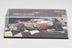 McLaren Mercedes MP4-23 #22 L. Hamilton Race Car 2008 Minichamps 1:43 530084322 Metaal — afbeelding 5 van 5