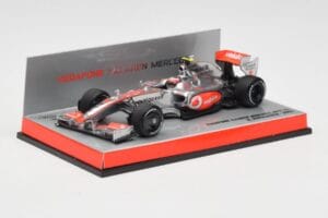 McLaren Mercedes MP4-24 #2 H. Kovalainen Race Car 2009 Minichamps 1:43 503094302 Metaal — afbeelding 2 van 5
